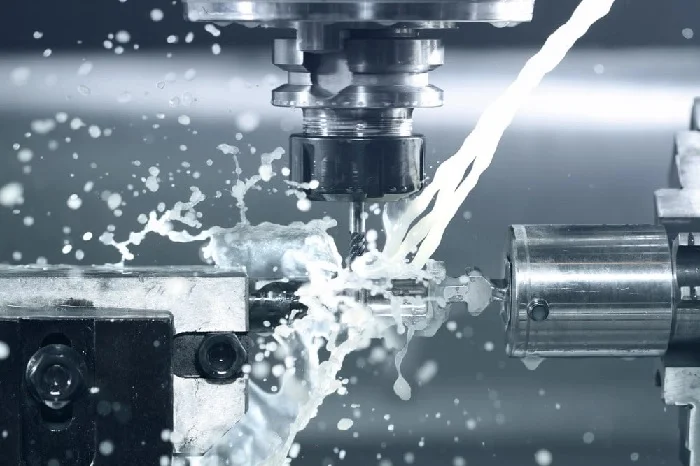 Vì sao cần làm sạch thiết bị cơ khí?