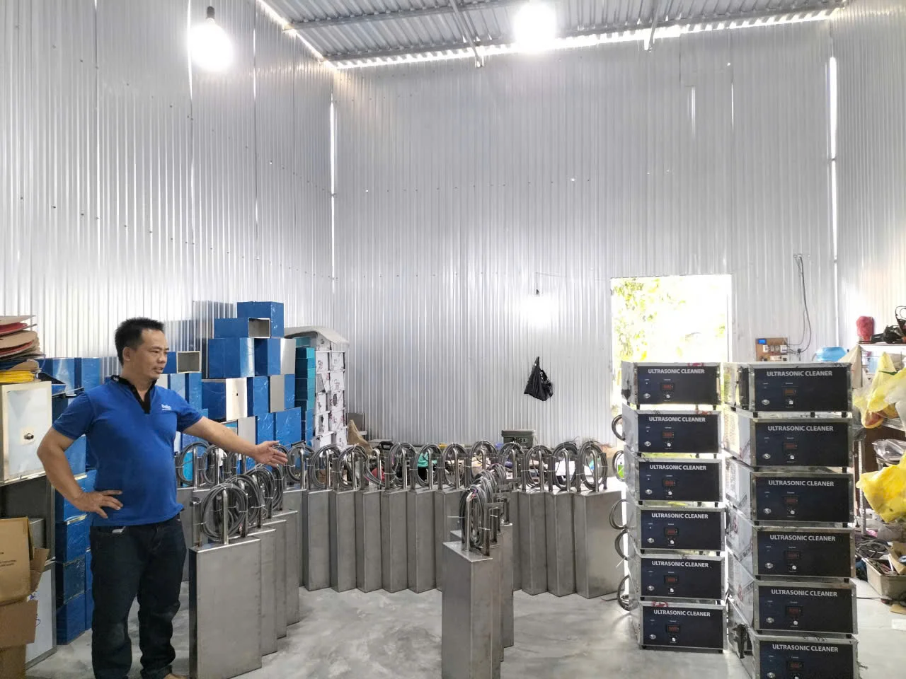 TẤM RUNG SIÊU ÂM (PANEL) VÀ BỘ NGUỒN PHÁT SIÊU ÂM (AMPLY) – GIẢI PHÁP LÀM SẠCH CÔNG NGHIỆP BẰNG SÓNG SIÊU ÂM 2